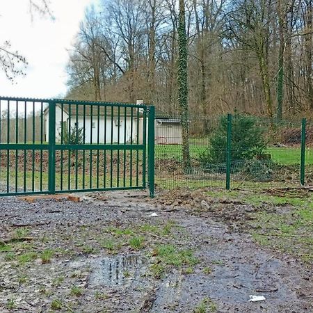 Deux Etangs Poissonneux Au Milieu Des Bois Avec Gite Moderne, La Halte Des Deux Lacs Rosée Buitenkant foto